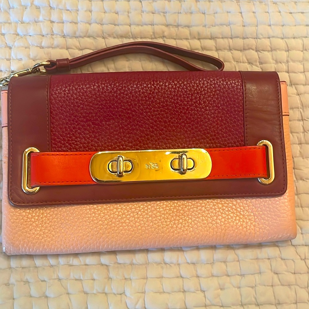 Coach wristlet clutch wallet